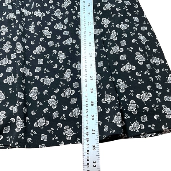ZARA TRAFALUC Easy Care Poly Mini Dress / Tunic Black w/ Cream Floral Print Sz M - Picture 6 of 9